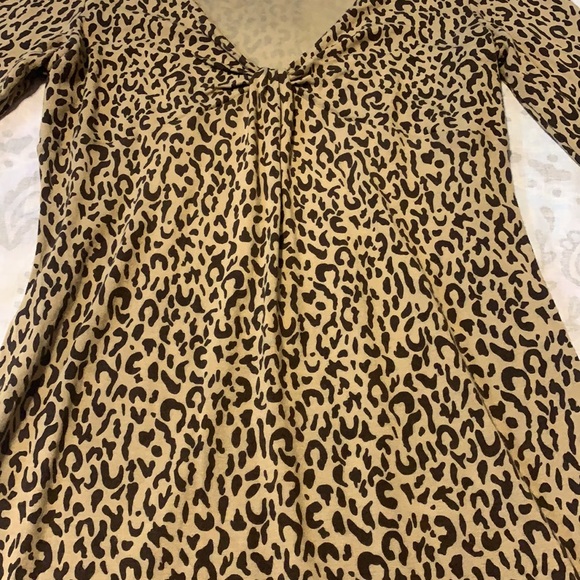 Ann Taylor Loft Leopard Cheetah Print Plunge Midi Dress Gather Front Tan Sz 12 - Picture 5 of 7